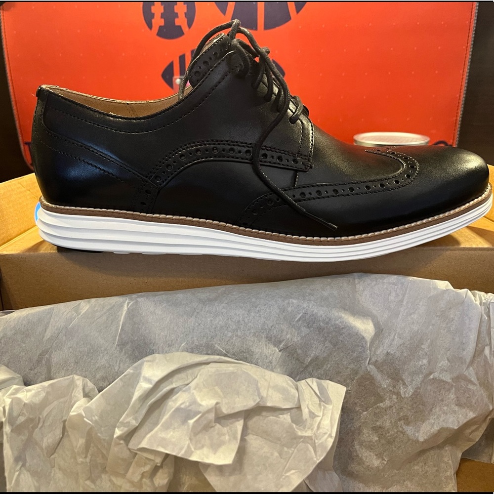 Cole Haan Zerograand Black New Size 11